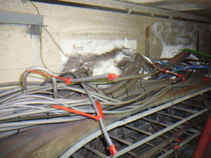 Oude kabels verwijderen